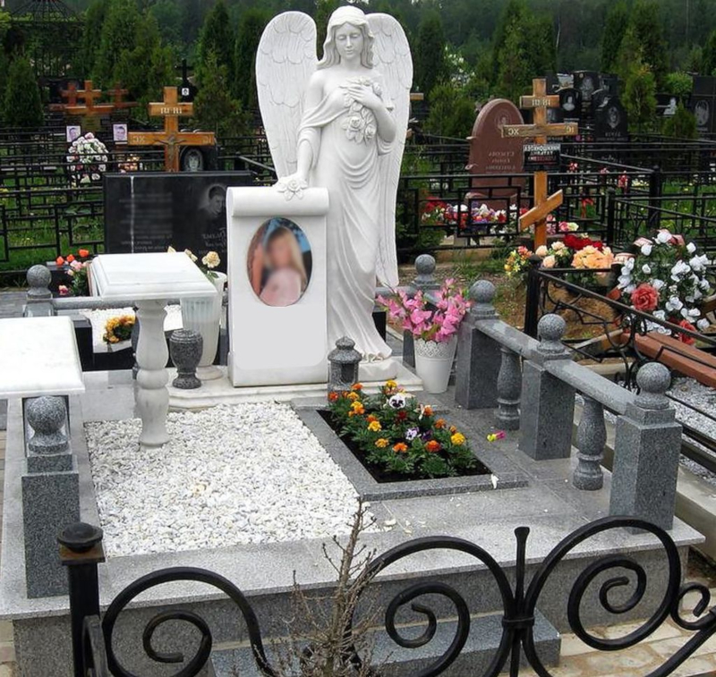 Маленький памятник на могилу ребенку фото